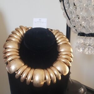Gold Domed Shaped Chunky Necklace   **NWT**